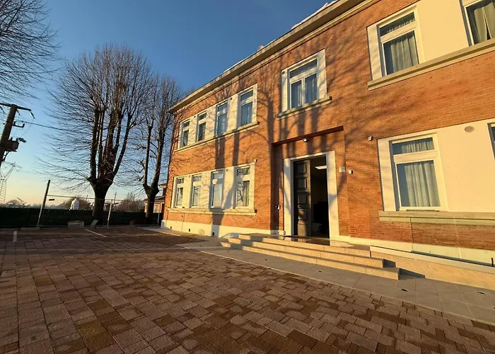 Viva Aparthotel Calderara di Reno